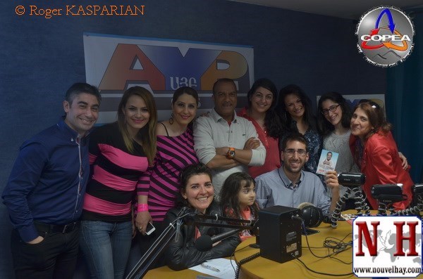 Jean-Jacques Saradjian et la team COPEA avec Pascal Légitimus chez AYP FM