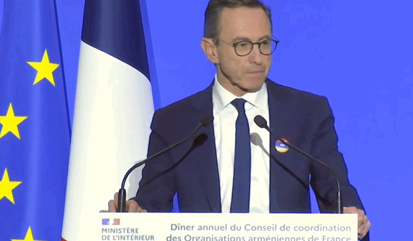 Retailleau critique un budget 2026 « invotable » et agite la menace de censure
