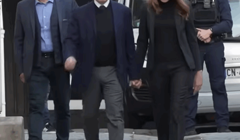 Condamné pour association de malfaiteurs, l'ancien président Nicolas Sarkozy a été incarcéré à la prison de la Santé à Paris ce 21 octobre, accompagné de deux officiers de sécurité
