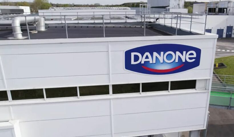 Mardi 4 novembre 2025: Danone délocalise la production de blédine en Pologne et ferme son usine de Villefranche-sur-Saône : une décision révélatrice des défis du secteur alimentaire en Europe