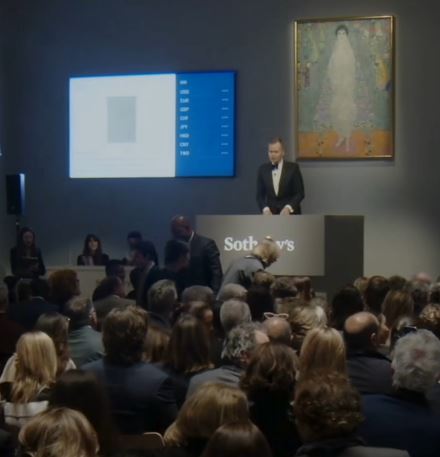 Le portrait d'Elisabeth Lederer de Gustav Klimt s'envole à 236 millions de dollars, devenant la deuxième œuvre la plus chère aux enchères ce mardi 18 novembre 2025 à New-York