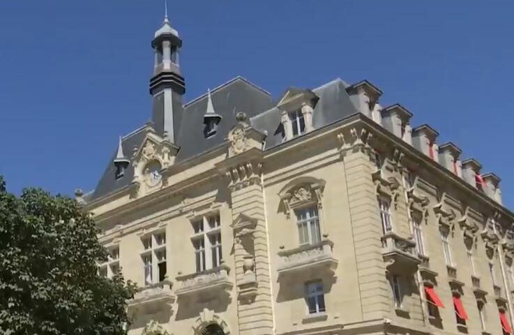 Colombes : La mairie perquisitionnée par la police pour favoritisme présumé envers des associations islamistes, enquête ouverte le 19 novembre 2025