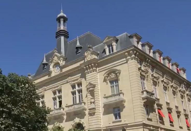 Colombes : La mairie perquisitionnée par la police pour favoritisme présumé envers des associations islamistes, enquête ouverte le 19 novembre 2025