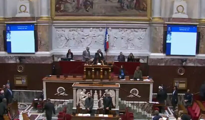 Budget 2026 : Le Sénat rejette la hausse de la CSG sur le capital du PS alors que Lecornu rencontre les leaders de la droite et du centre ce vendredi 21 novembre 2025