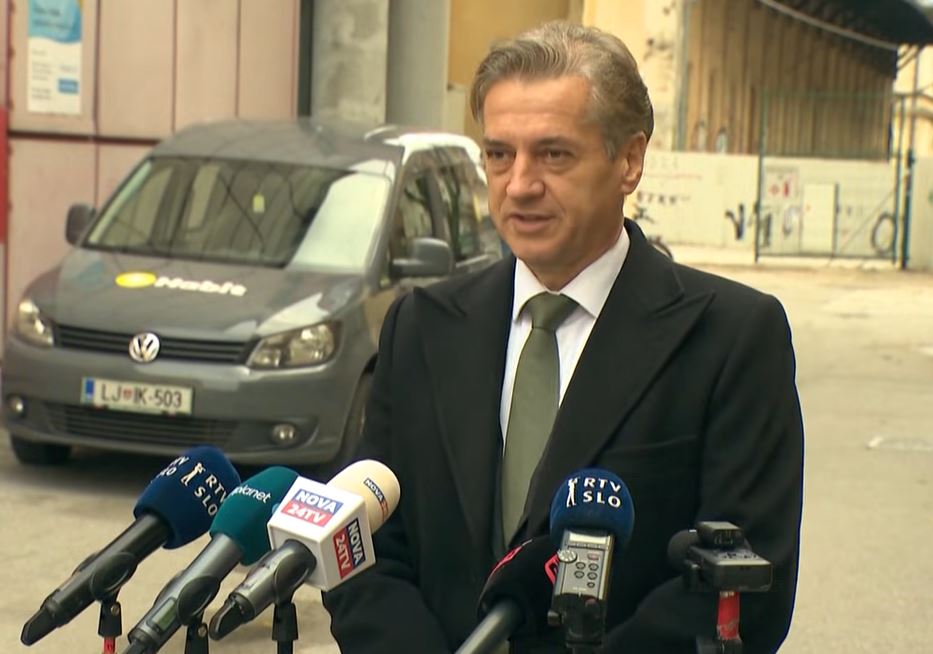 La Slovénie vote dimanche sur le suicide assisté, une législation récente qui marque un tournant en Europe ce dimanche 23 novembre 2025