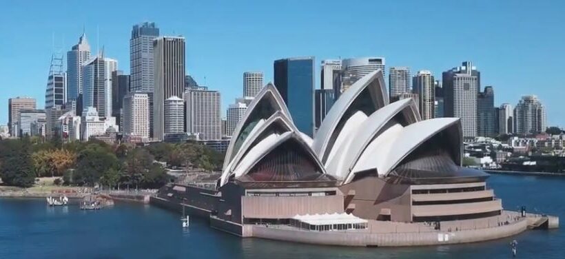 Vérification d'âge : Les Australiens pourront utiliser leur compte bancaire, une pièce d'identité ou une photo pour confirmer leur identité selon les autorités ce lundi 24 novembre 2025