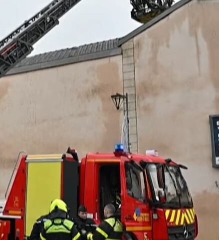 Incendie tragique à Neuves-Maisons : cinq vies perdues ce dimanche 30 novembre 2025
