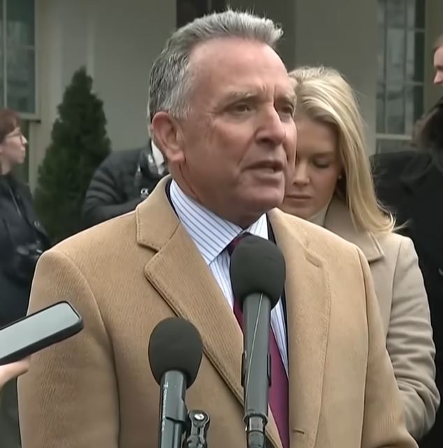 Accord crucial en vue : Steve Witkoff face à Vladimir Poutine à Moscou pour mettre fin à la guerre en Ukraine ce mardi 2 décembre 2025