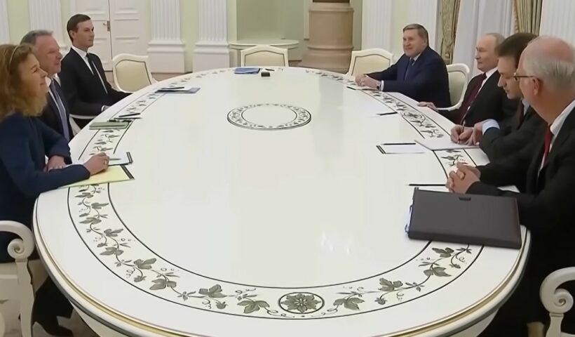 Visite d'État d'Emmanuel Macron à Pékin : les négociations sur le plan de paix américain se poursuivent, Steve Witkoff et Jared Kushner rencontrent Vladimir Poutine ce jeudi 04 décembre 2025