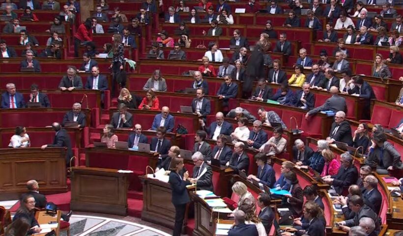 Budget 2026 de la Sécurité sociale adopté sans 49-3, les députés se préparent à débattre du budget de l'Etat le 10 décembre 2025