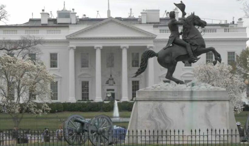 Trump exprime sa frustration face à l'impasse des négociations sur la guerre en Ukraine, Washington demande des concessions territoriales ce vendredi 12 décembre 2025