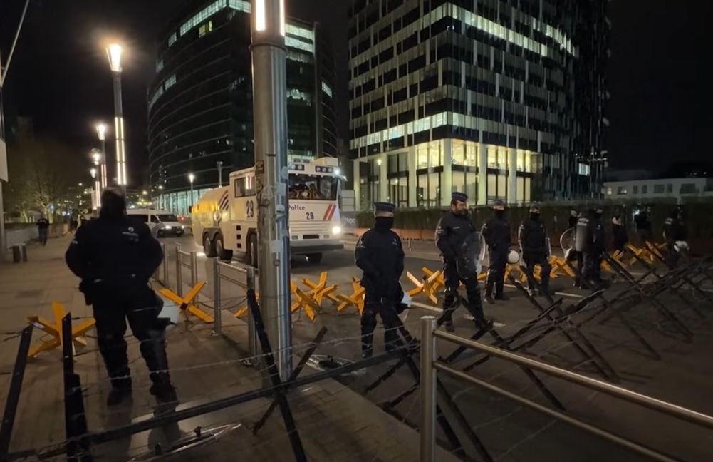 L'Union Européenne contrainte de reporter la signature d'un traité de libre-échange au Brésil, manque de soutien des États membres ce samedi 20 décembre 2025