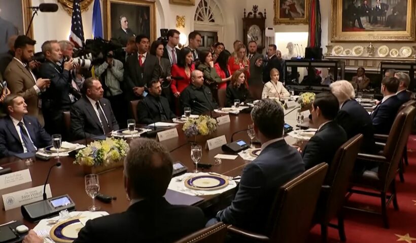 Rencontre cruciale entre le président ukrainien Volodymyr Zelensky et Donald Trump en Floride pour relancer les négociations de paix ce dimanche 28 décembre 2025