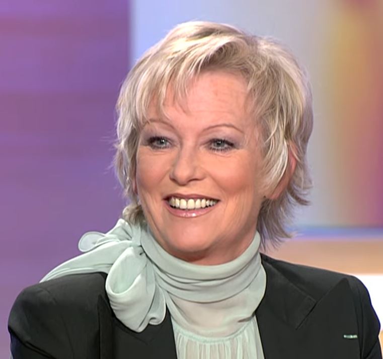 Décès d'Évelyne Leclercq : Hommages émouvants pour une animatrice qui a marqué son époque ce mercredi 31 décembre 2025