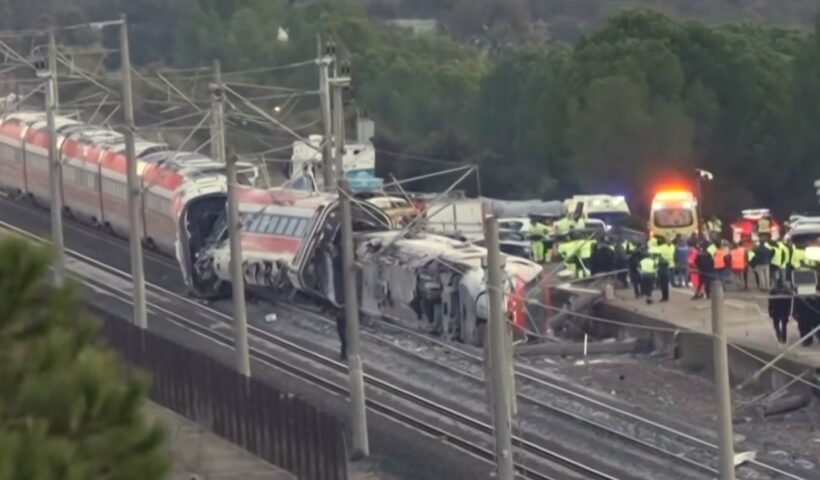 Accident ferroviaire à Adamuz : Plus de 100 blessés et 42 morts après le déraillement d'un train à grande vitesse ce dimanche 18 janvier 2026