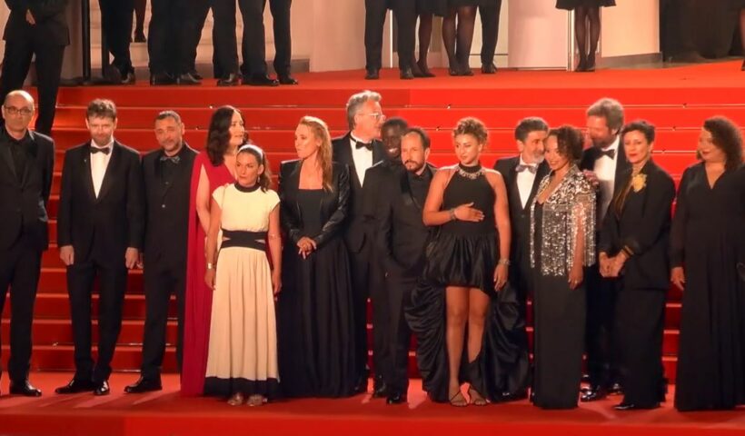 Montée des marches de Cannes sur le redcarpet avec l'équipe du film "L'abandon" (Forsaken) de Vincent Garenq pour clôturer cette journée du mercredi 13 mai 2026