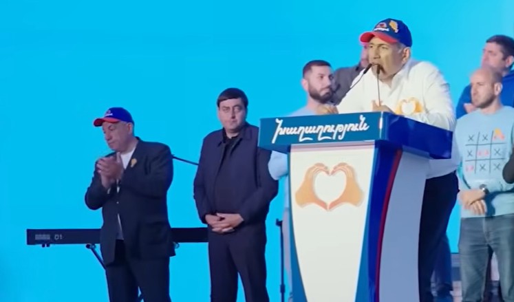 Nikol Pachinian : le Premier ministre arménien à l'assaut des législatives de ce dimanche 7 juin 2026 avec une stratégie vidéo sur les réseaux sociaux