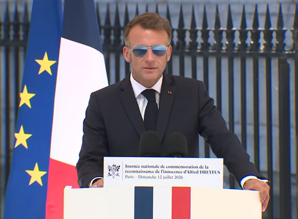 Le chef de l’État, Emmanuel Macron, commémore à Paris les 120 ans de la réhabilitation d'Alfred Dreyfus ce dimanche 12 juillet 2026