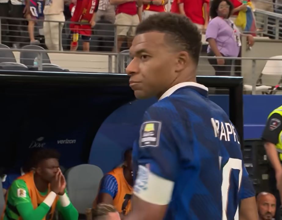 La France sort par la petite porte : éliminée par l'Espagne en demi-finale de la Coupe du Monde ce mercredi 15 juillet 2026