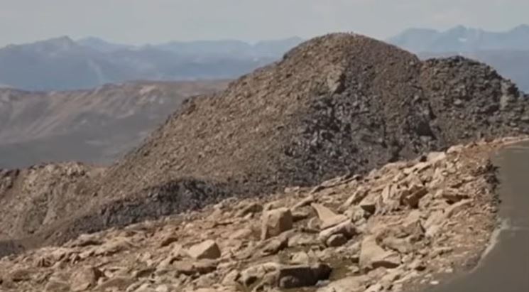 Un adolescent de 15 ans tué par la foudre en tentant de sauver son petit frère au mont Blue Sky dans le Colorado ce dimanche 26 juillet 2026