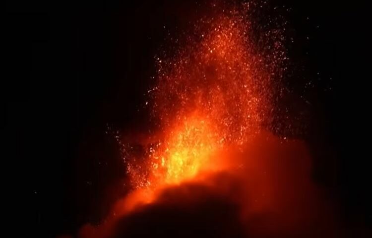 Éruption majeure du volcan de Fuego au Guatemala : alerte rouge et évacuations massives ce mardi 4 août 2026