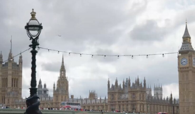 Le gouvernement britannique légalise la circulation des machines sur les trottoirs dans une vingtaine de villes ce vendredi 7 août 2026