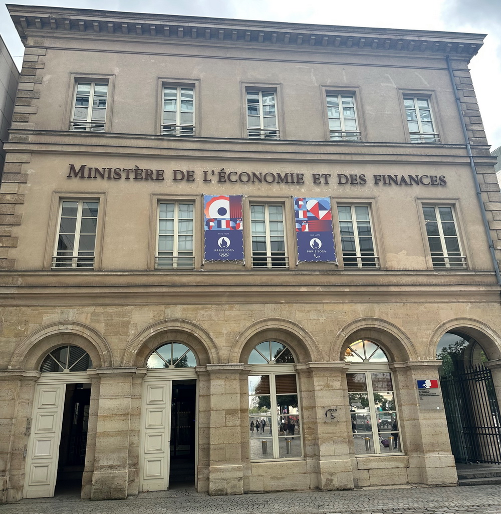 Face au piratage de la direction générale des finances publiques, 678 000 personnes victimes de la vente de données sensibles sur internet : l'administration fiscale alerte sur les risques et les bonnes pratiques à adopter ce dimanche 16 août 2026