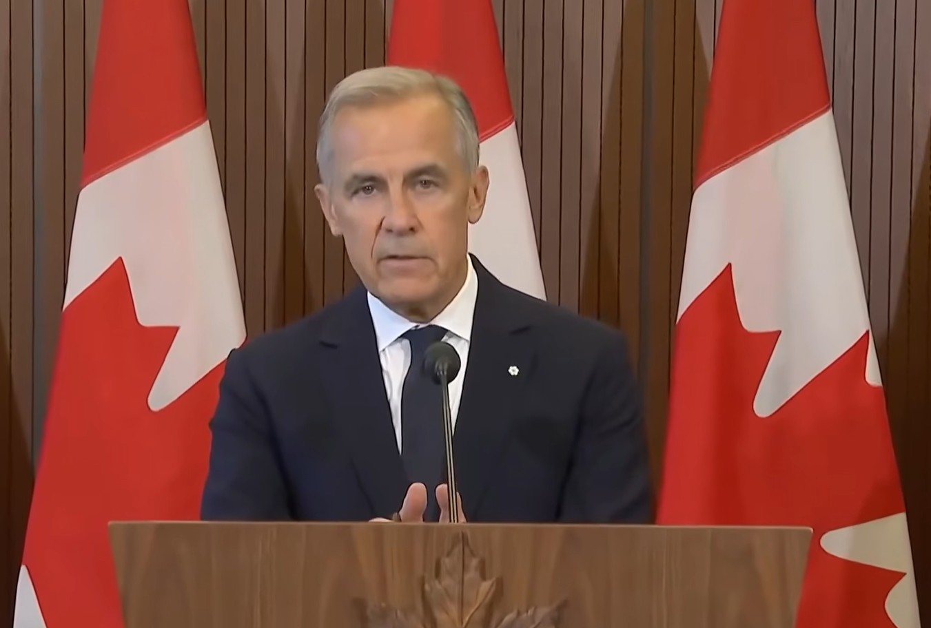 Mark Carney rompt les négociations pour protéger l'exception culturelle québécoise face aux menaces de l'administration Trump ce mardi 25 août 2026