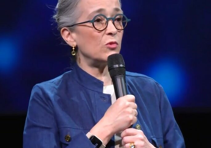 France Télévisions face à une crise : La présidente, Delphine Ernotte Cunci, prévient d'une réduction de 90 millions d'euros en 2026 ce vendredi 18 septembre 2026