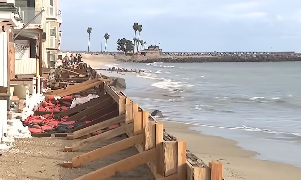 Inondations en Californie : La tornade Rachel impacte Long Beach et Newport Beach sans faire de victimes, une saison des ouragans marquée par El Niño ce jeudi 15 octobre 2026